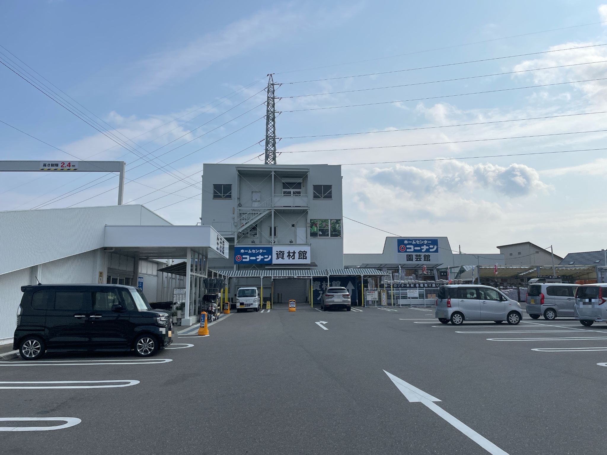コーナン川内店